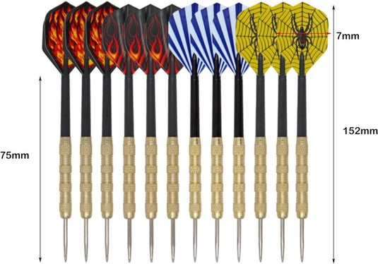 De set "Perfecte dartpijlen voor beginners en enthousiaste spelers! 🎯" bevat twaalf darts met unieke flights zoals vlammen, strepen en spinnenweb designs. Elke steel-tip dart is 7mm breed, 152mm lang en heeft een flight span van 75mm voor nauwkeurig richten.