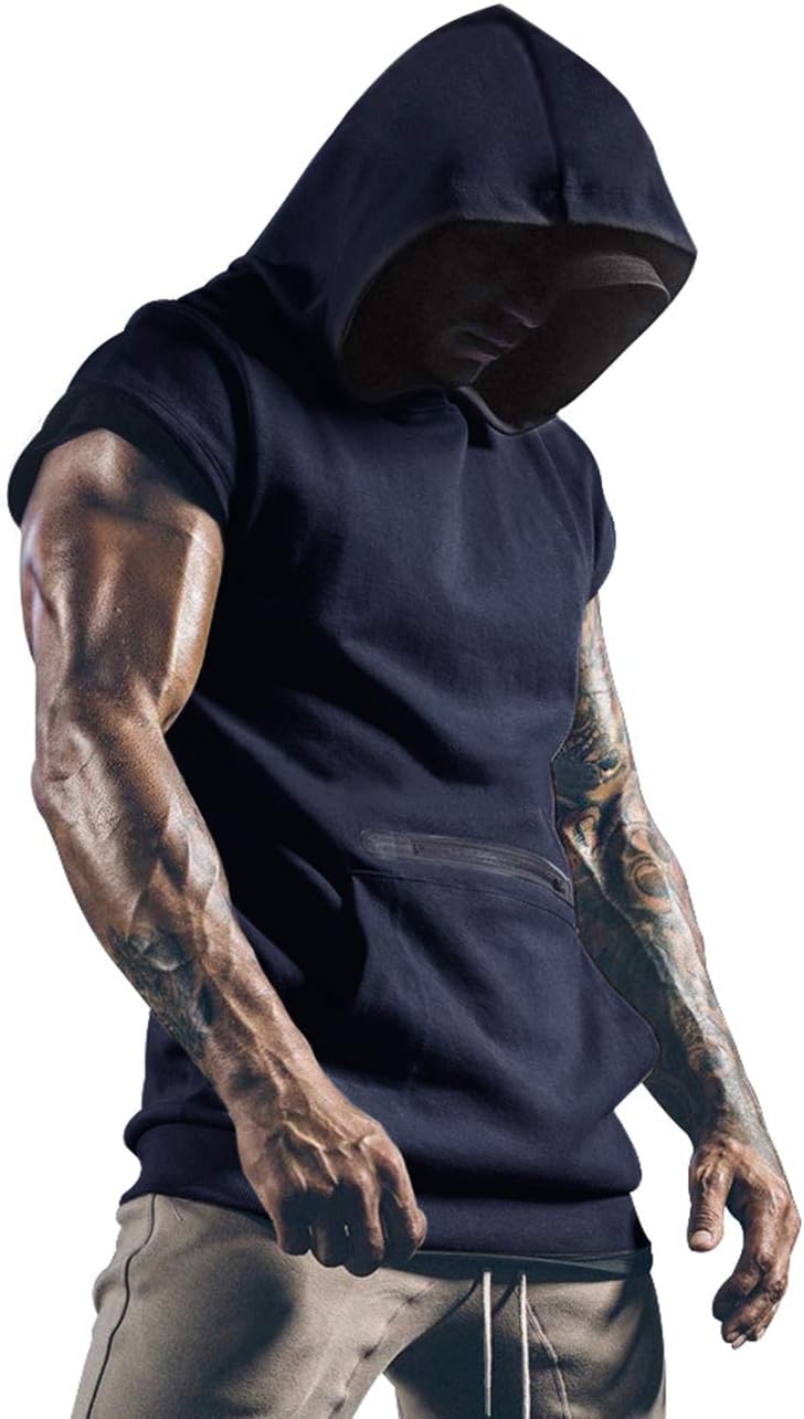 Laad afbeelding in Galerijviewer, Een fit persoon in een mouwloze hoodie staat met zijn hoofd naar beneden en zijn vuisten gebald en pronkt met deze functionele, stijlvolle 💪 mouwloze hoodie die beweegt zoals jij: perfecte uitrusting voor elke training!.
