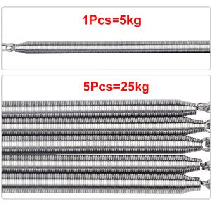 Twee afbeeldingen: op de ene staat een metalen veer met het label "1Pcs=5kg" en op de andere staan vijf metalen veren met het label "5Pcs=25kg". Deze Verstelbare borstexpander - Jouw complete fitnessoplossing, is ideaal voor krachttraining en past zich aan jouw behoeften aan.