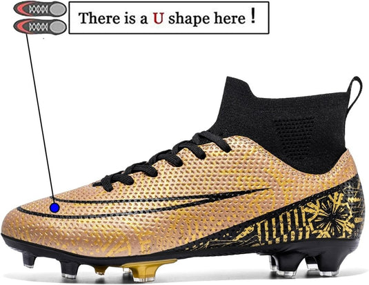 ⚽ Domineer het veld met deze hoogwaardige voetbalschoenen! Goudkleurige schoenen met zwarte veters en patronen, ontworpen als hoge tops voor extra grip en stabiliteit. Een pijl wijst naar de U-vorm van de veteranen.