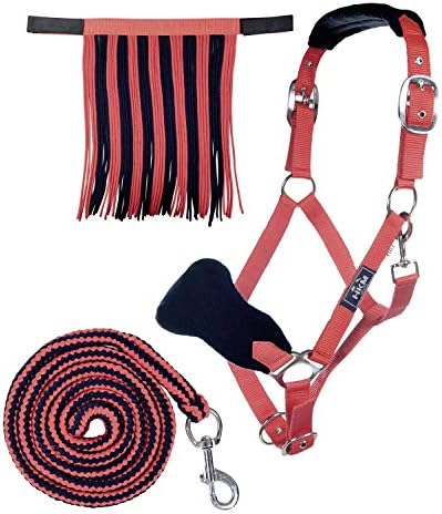 Laad afbeelding in Galerijviewer, De &quot;Ontdek de beste halster met draadslot voor jouw paard!&quot; is een rood-zwarte paardenhalsterset gemaakt van premium polyester. Het bevat een halster met draadslot, leidkoord en vliegenmasker met kwastjes, allemaal gerangschikt tegen een witte achtergrond. Het gevoerde neus- en nekstuk zorgen voor comfort.

