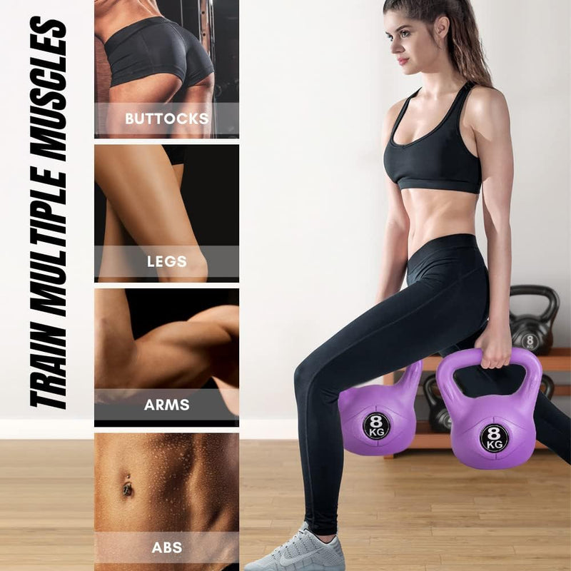 Laad afbeelding in Galerijviewer, Een vrouw doet krachttraining met twee paarse kettlebells van 8 kg, met een ergonomische handgreep. De tekst in de buurt markeert de beoogde spiergroepen: billen, benen, armen, buikspieren. &quot;Train Multiple Muscles&quot; wordt verticaal weergegeven.
