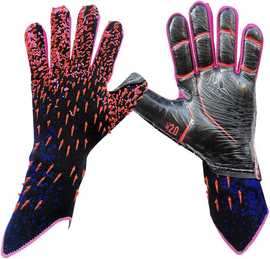 De ultieme keepershandschoenen voor topprestaties! ⚽️ biedt uitstekende bescherming en stijl, zijn voornamelijk zwart met opvallende oranje en roze accenten, hebben gripvlakken, duurzame plastic bedekte handpalmen en een opvallende patroon op de achterkant voor geweldige prestaties op het veld.