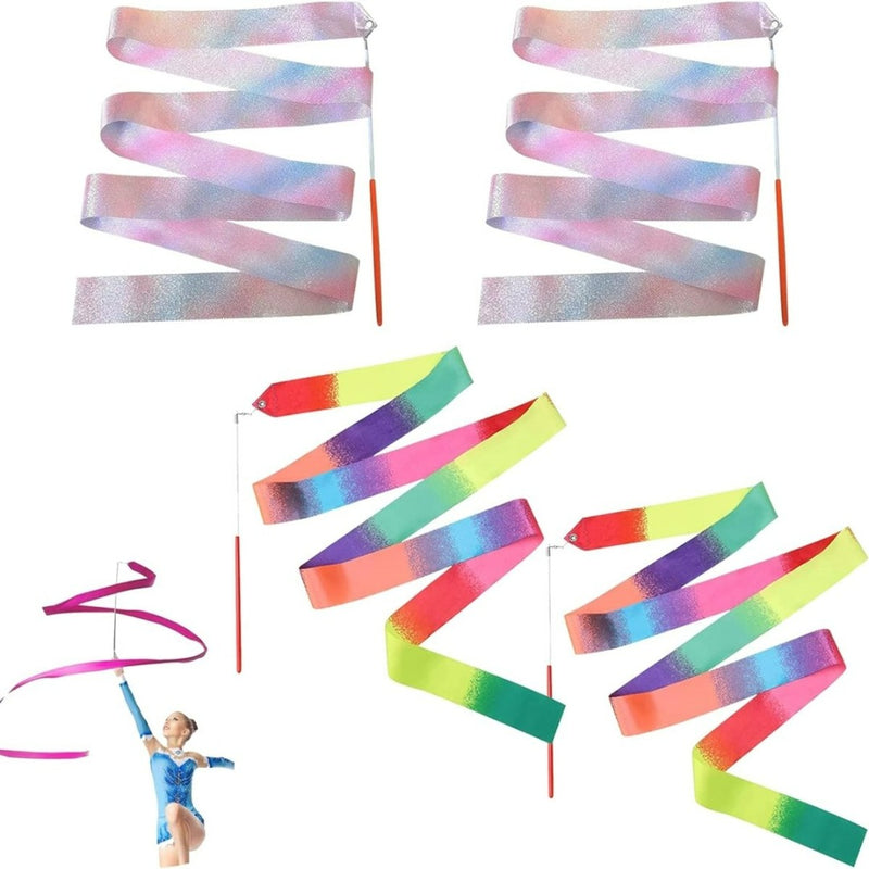 Laad afbeelding in Galerijviewer, De 4-delige &quot;Dans als een echte prinses of fee met onze 4-delige danslinten set&quot; bevat twee pastel en twee regenboog ritmische gymnastieklinten. Een gymnastenfiguur in een blauwe outfit zwaait elegant met een lint, ter ere van creativiteit en motoriek.
