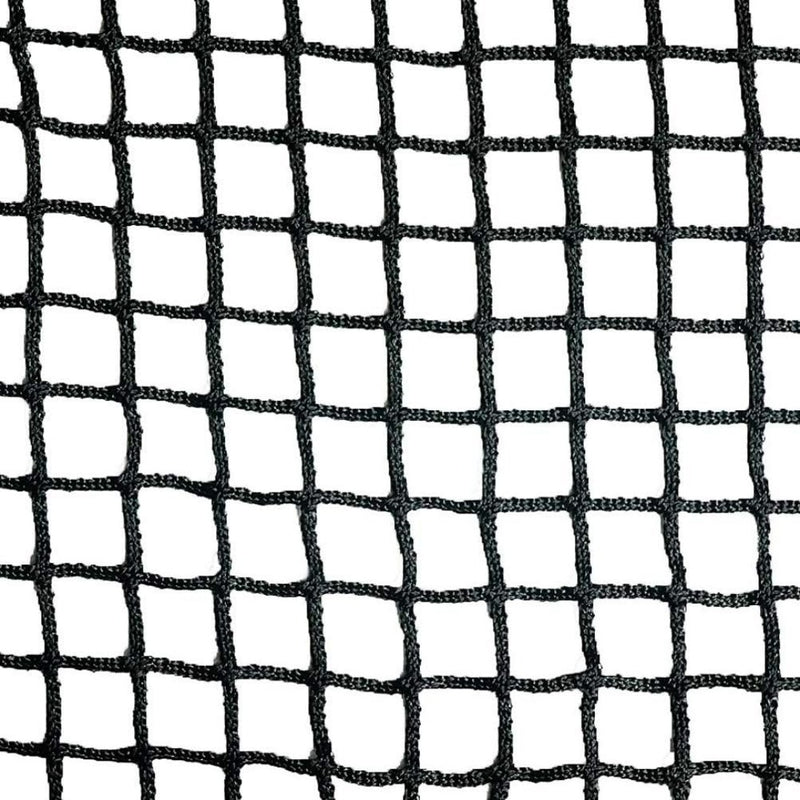 Laad afbeelding in Galerijviewer, Het Meesterlijke slagen met ons duurzaam golfnet, voorzien van zwart gaas op een witte achtergrond met een rasterpatroon, biedt zowel duurzaamheid als elegantie.
