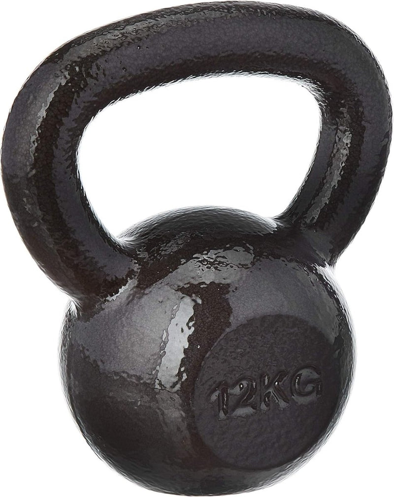 Laad afbeelding in Galerijviewer, De strakke zwarte &quot;Kettlebell: de ultieme fitnesstool voor iedereen&quot; is vervaardigd uit gietijzer met &quot;12 KG&quot; gegraveerd, ideaal voor het verbeteren van je weerstandstrainingsoefeningen.
