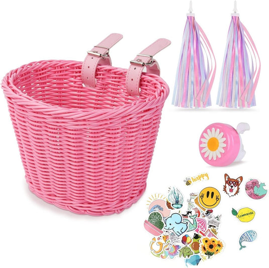 Verfraai de fiets van je kind met de Handgeweven kinderfietsmand met leren bandjes, regenboogstuurlinten, een madeliefjesbel en stickers van dieren en smileygezichten - ideaal voor doe-het-zelf accessoires! Bekend als "Kinderfietsmand: de perfecte manier om je soort te laten genieten van de fiets.