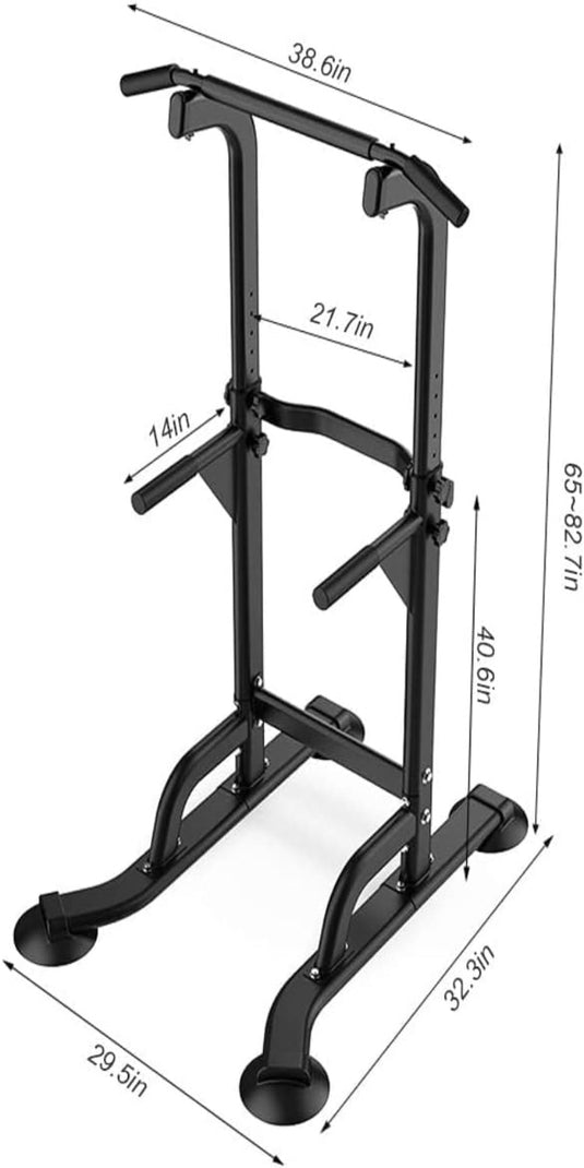 De "Krachttoren voor thuis" in het zwart is verstelbaar van 65 tot 82,7 inch hoog, met een breedte van 38,6 inch en een diepte van 29,5-32,3 inch, perfect voor full-body workouts. Het beschikt over verstelbare stangen en gevoerde handgrepen voor verbeterd comfort tijdens trainingssessies thuis.