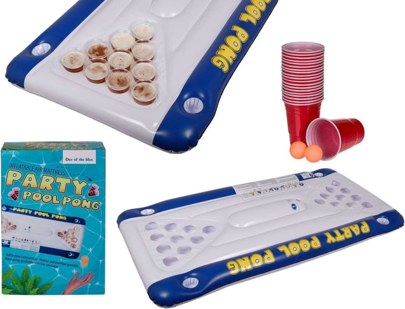 Laad afbeelding in Galerijviewer, De Onvergetelijke zwembadfeestjes met ons opblaasbare bierpong luchtbed zijn voorzien van ronde bekerhouders, duurzame rode plastic bekers en oranje pingpongballen, ideaal voor een zwembadfeestje. De verpakking bevat een levendige productillustratie.
