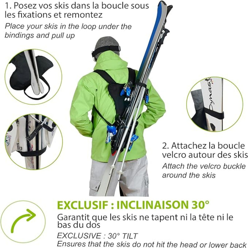 Laad afbeelding in Galerijviewer, Een persoon in een groen jasje gebruikt de &quot;Skiën zonder je handen te gebruiken? Met de skiback is het mogelijk!&quot; om ski&#39;s handsfree te dragen. Het wordt geleverd met Franse en Engelse instructies voor het vastzetten, met een kantelontwerp van 30° voor comfort en compactheid.
