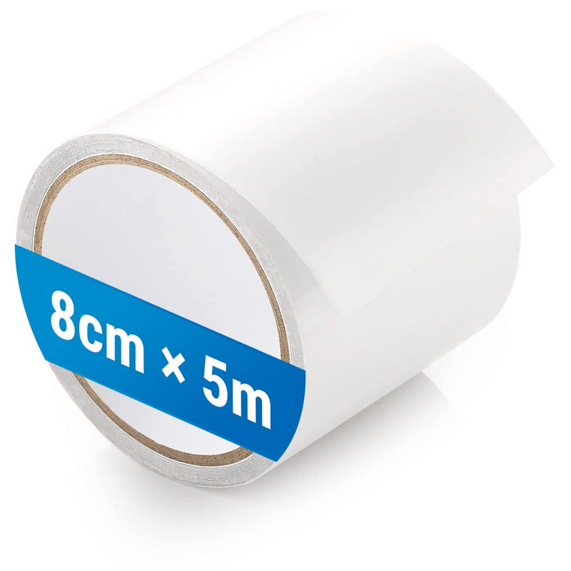 Laad afbeelding in Galerijviewer, Een rol witte tenttape, die op de markt wordt gebracht als onmisbaar voor tentreparaties, draagt het label &quot;waterdicht&quot; en heeft de afmetingen 8 cm bij 5 m. De tape wordt op een transparant oppervlak gepresenteerd.
