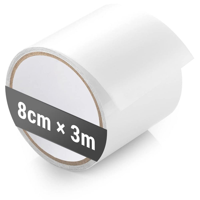 Laad afbeelding in Galerijviewer, Een rol tenttape heeft het label &quot;8 cm x 3 m&quot; en heeft een wit oppervlak en een kartonnen kern. Ideaal voor snelle reparaties aan een tent.
