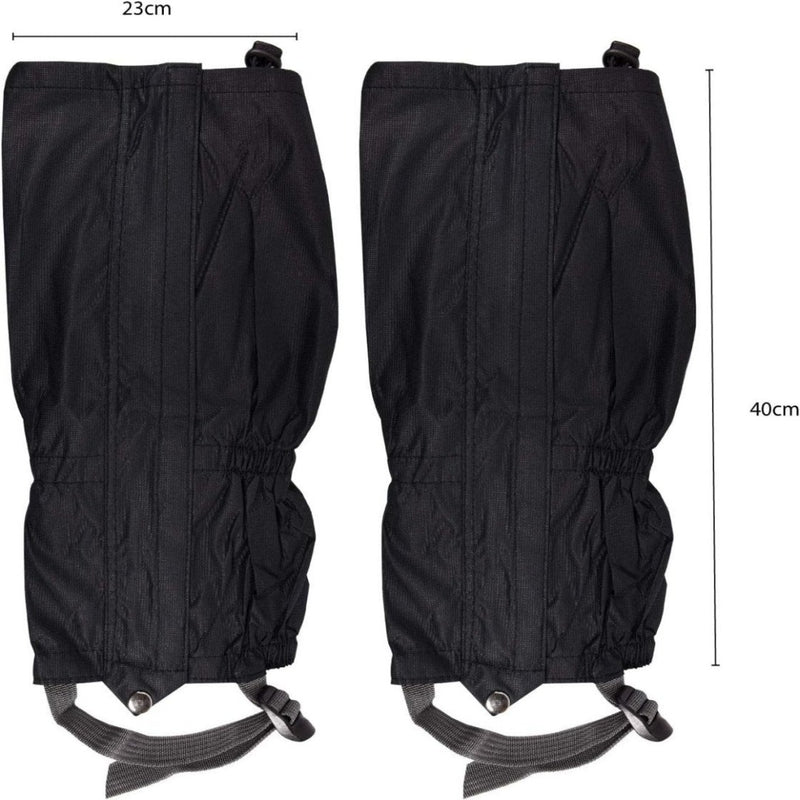 Laad afbeelding in Galerijviewer, Deze zwarte &quot;Gaiters: de ultieme bescherming voor al je buitenactiviteiten&quot; zijn perfect voor buitenactiviteiten, met verstelbare banden met afmetingen van 23 cm breed bij 40 cm hoog.
